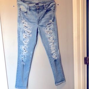 American Eagle distressed jeans (women’s)